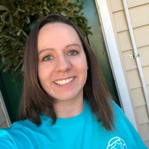 Meet your Posher, Claire